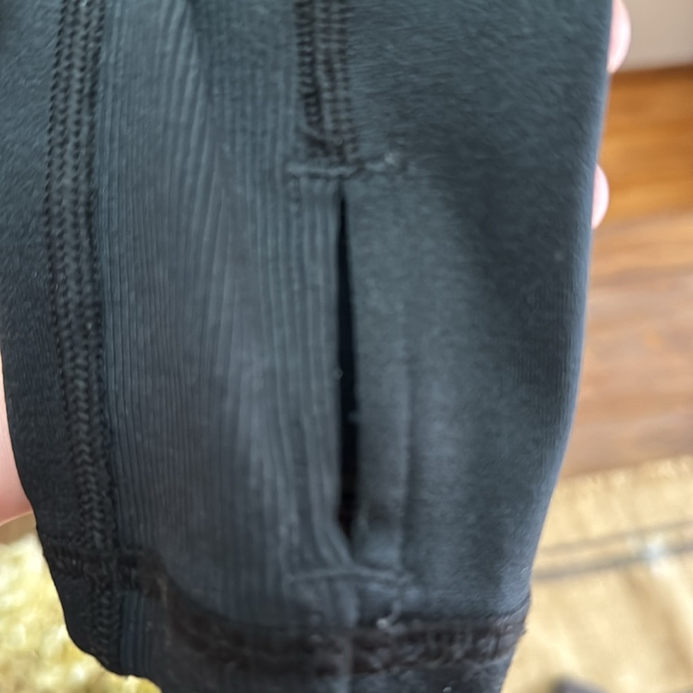 CALIA 3-quarter zip - Picture 3 of 7